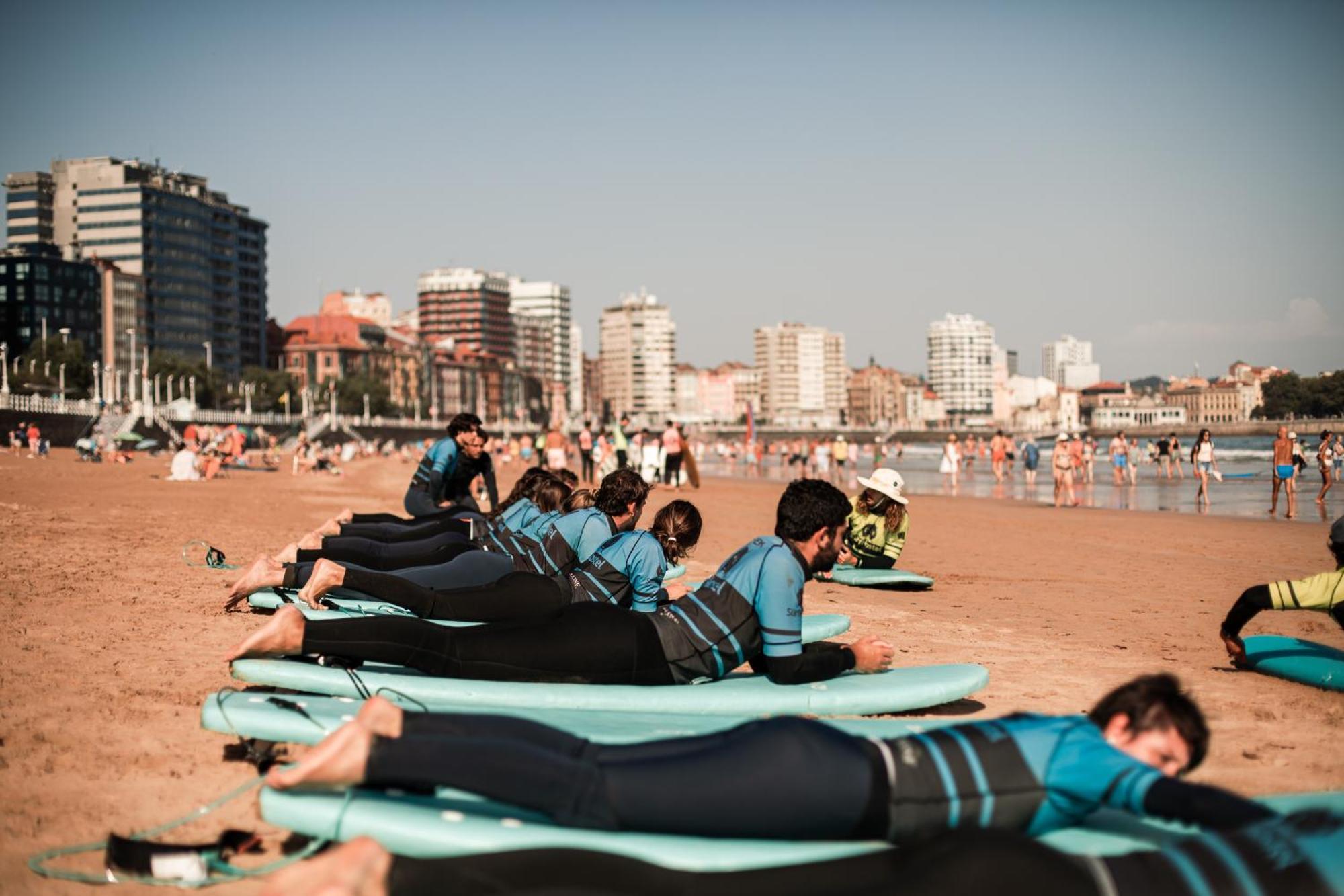 Gijon Surf Hostel Dış mekan fotoğraf