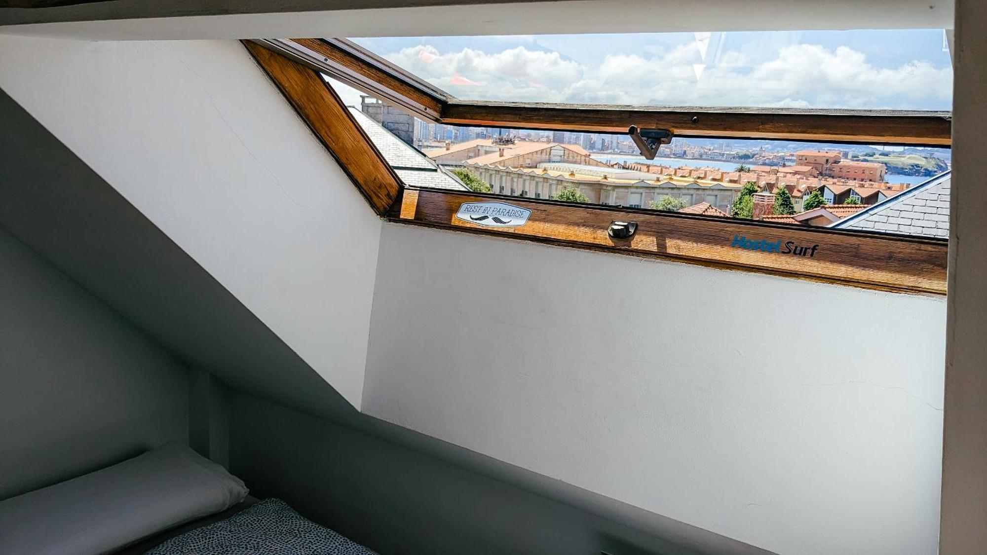 Gijon Surf Hostel Dış mekan fotoğraf